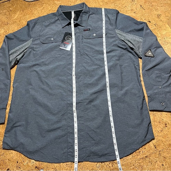 Wrangler Men's ATG Regular Fit Long Sleeve
Button Down Shirt In Gray Sz 2XT - Picture 14 of 15